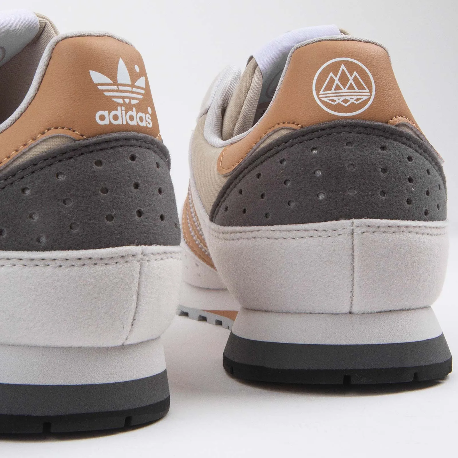 adidas SPZL ZX 620