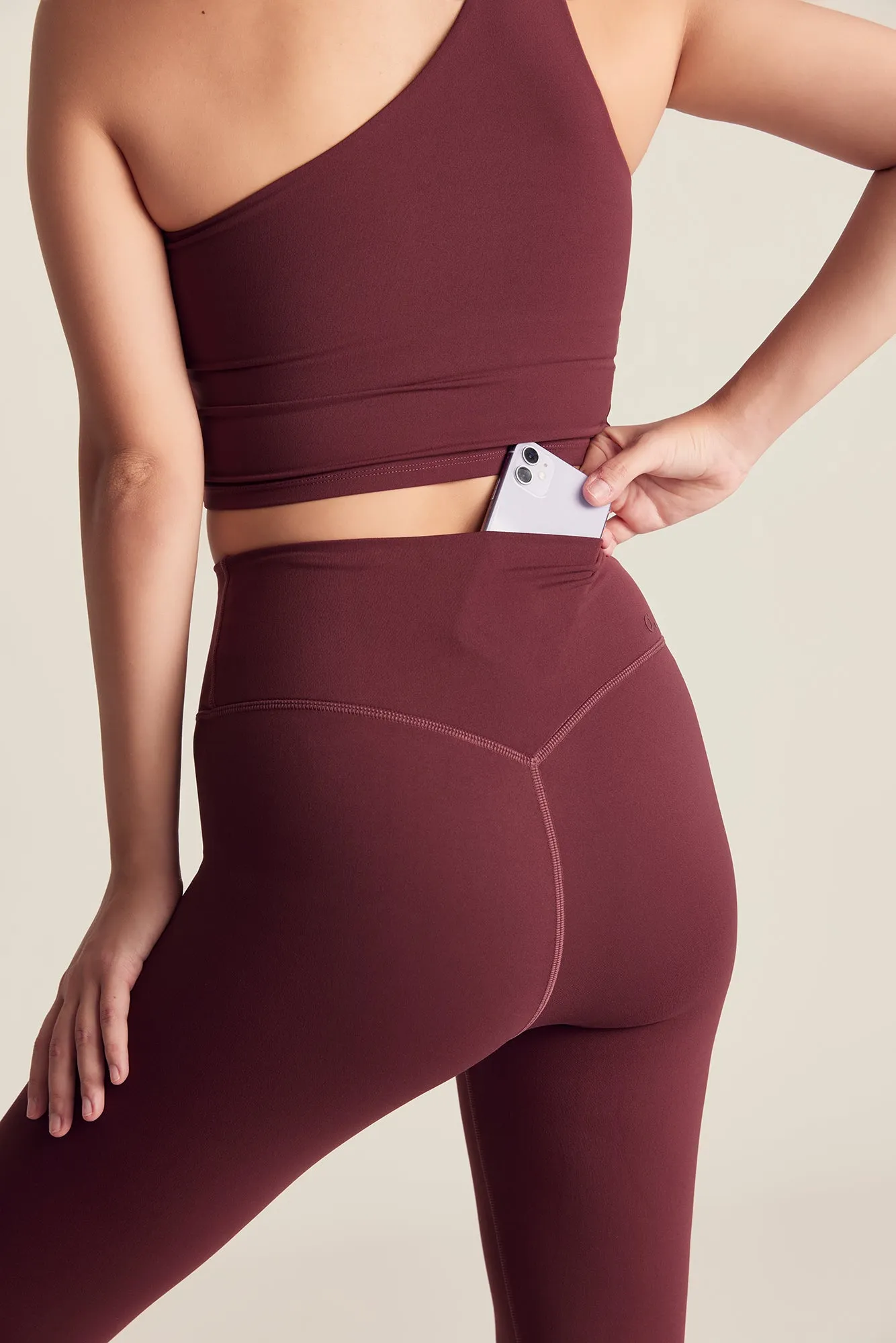 Classic Leggings (Crop 21") in Dark Cherry