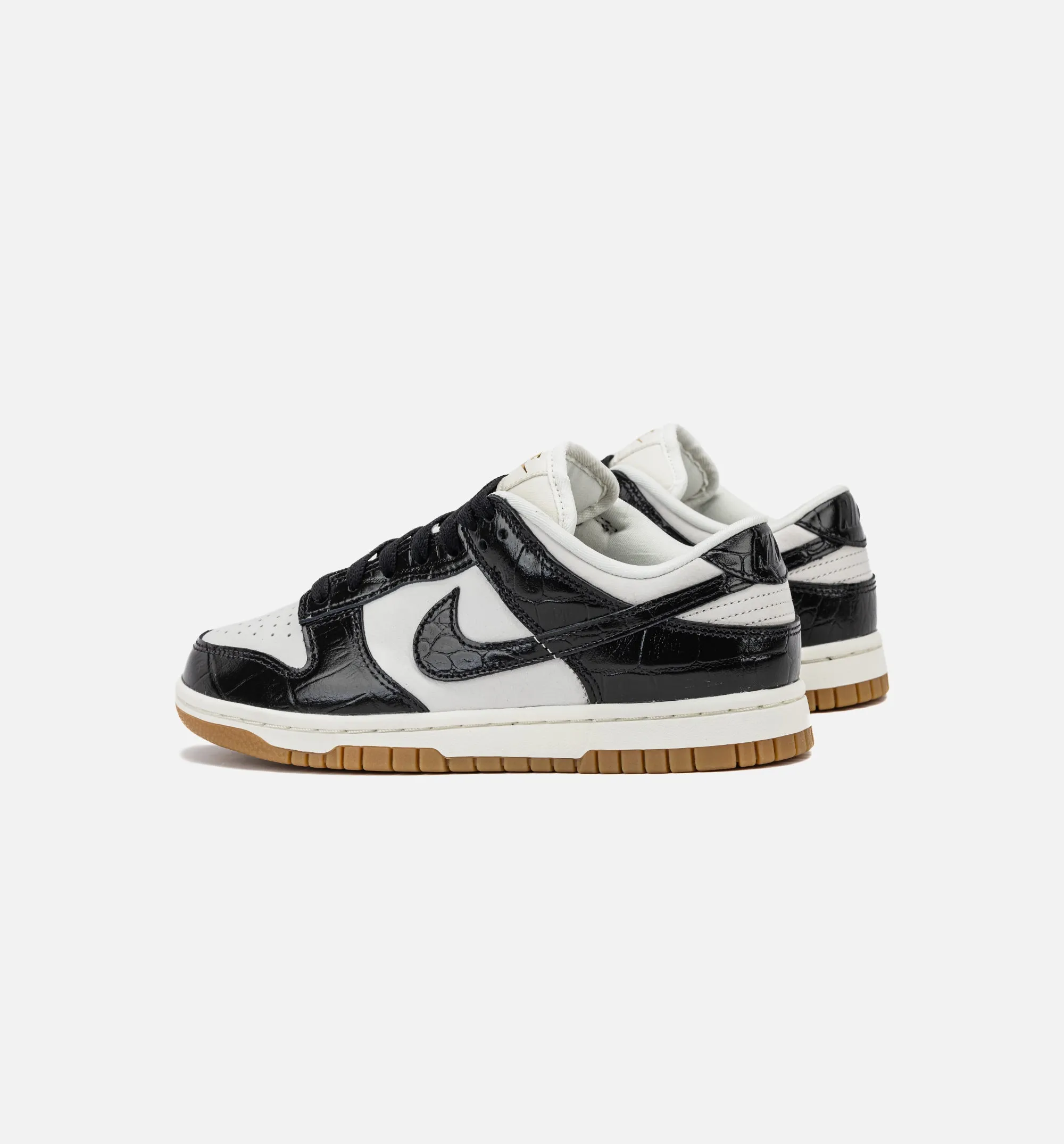 Dunk Low LX Womens Lifestyle Shoe - Phantom/Black/Sail/Gum Light Brown