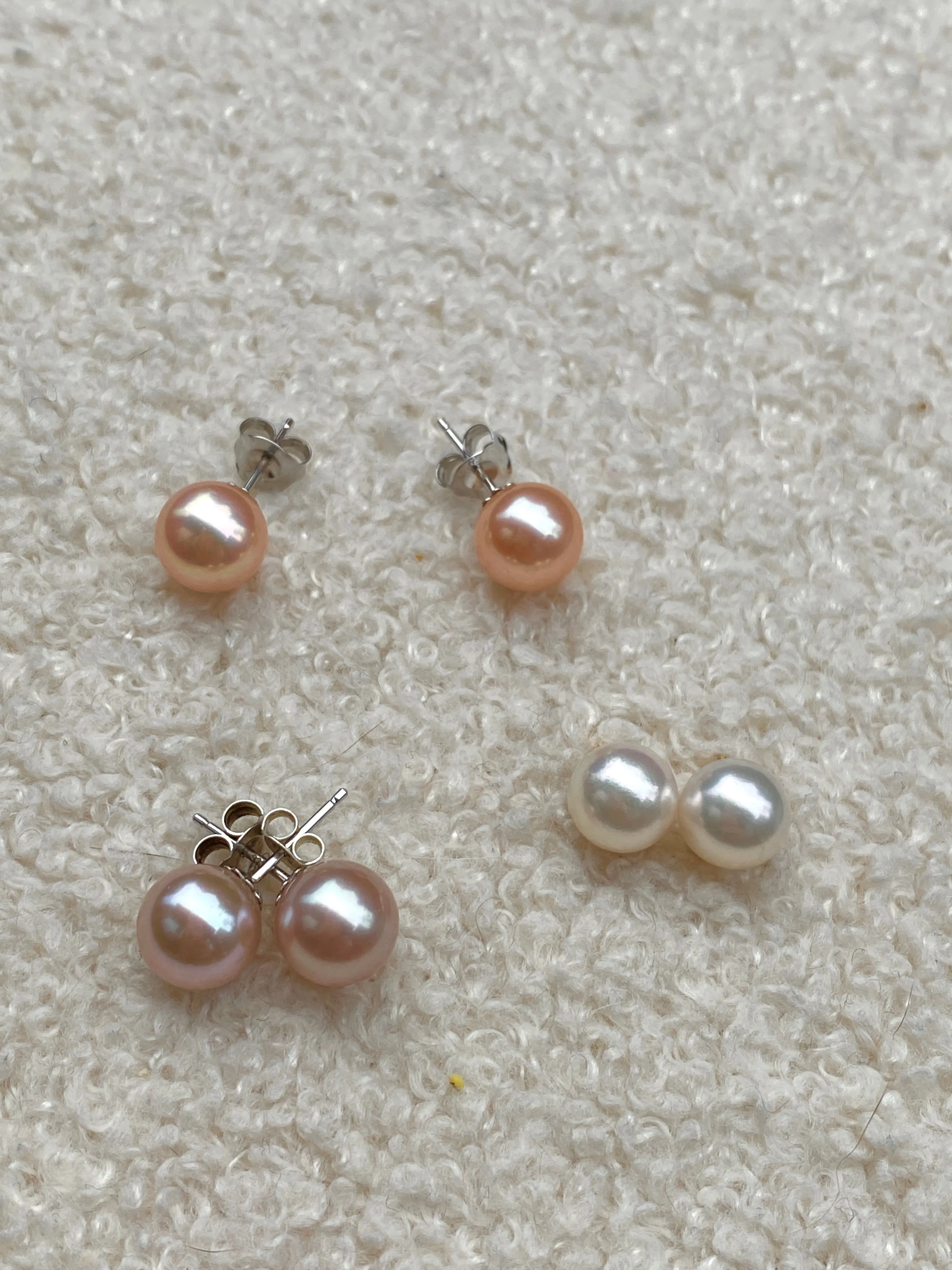 Luxury 9mm Freshwater Pearl Stud Earrings