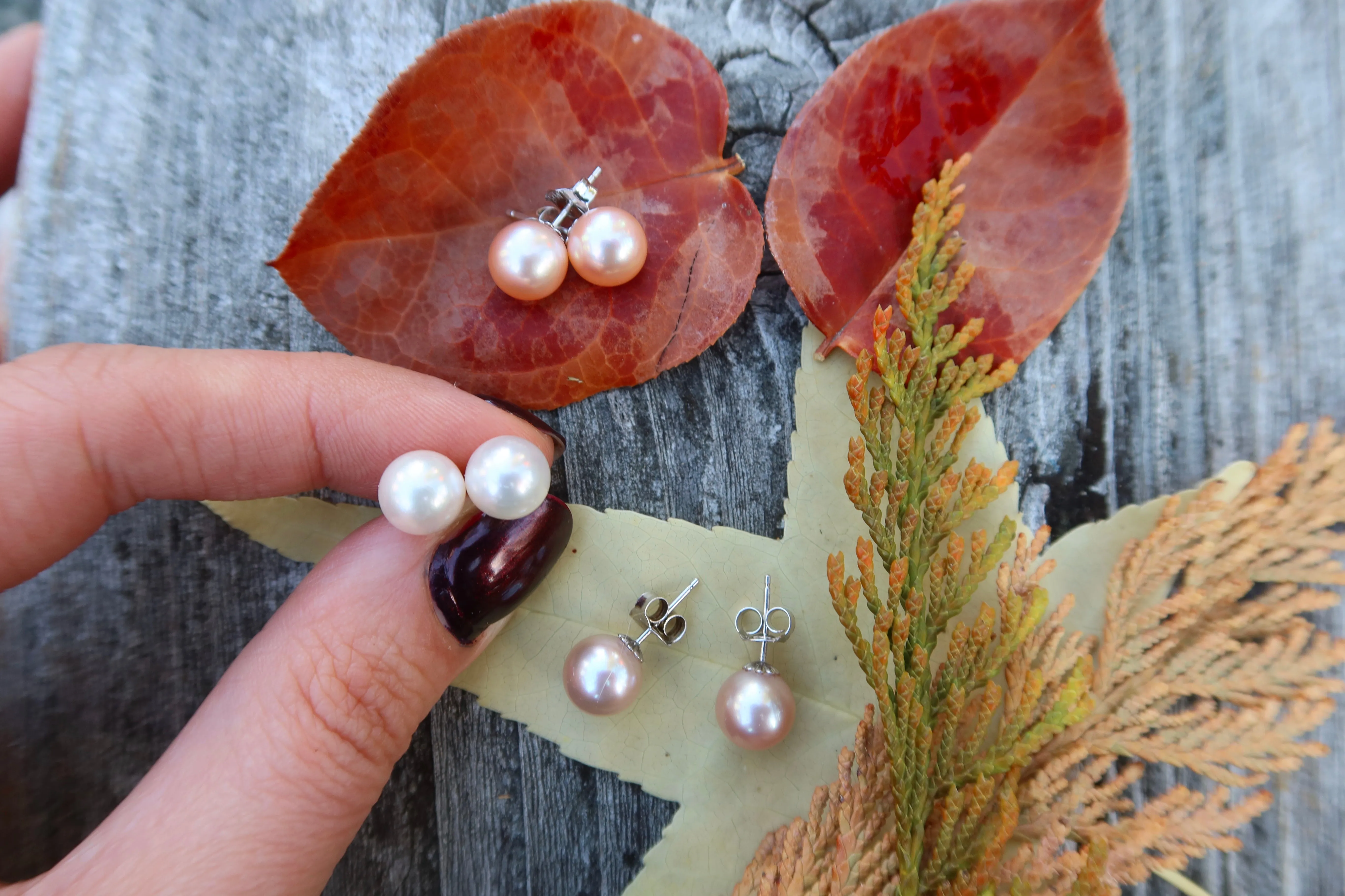 Luxury 9mm Freshwater Pearl Stud Earrings