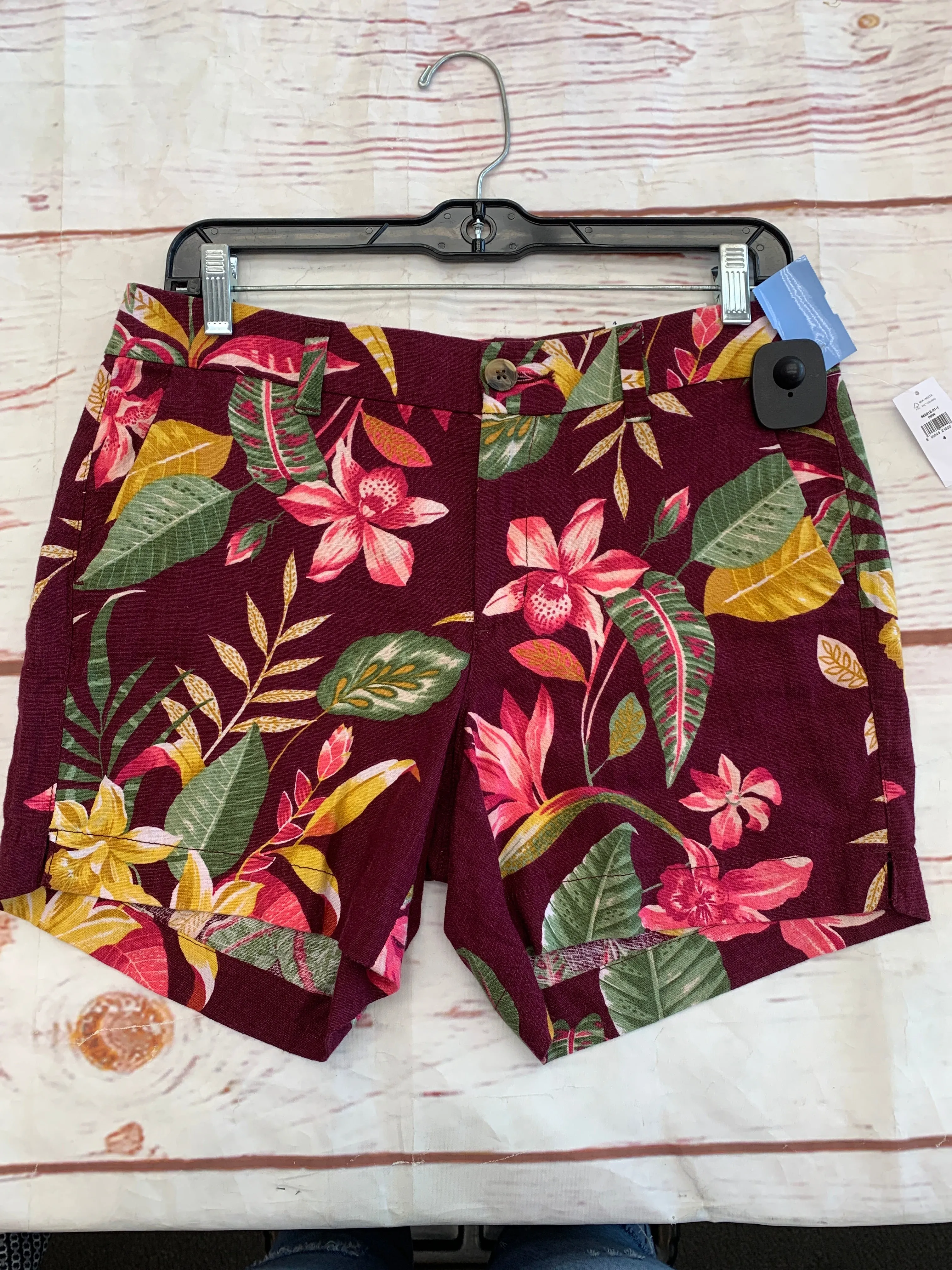 Maroon Shorts Old Navy, Size 4