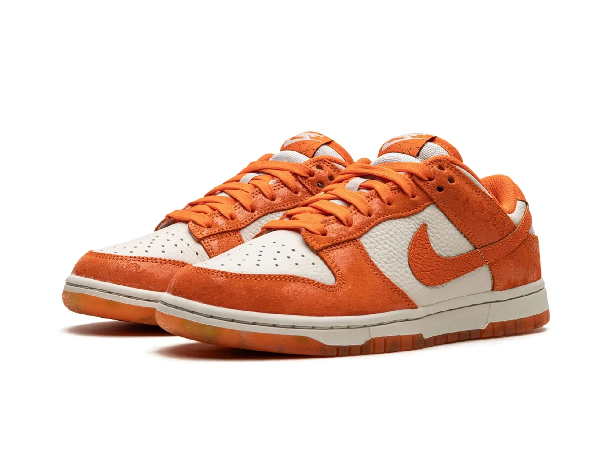 Nike Dunk Low "Cracked Orange"