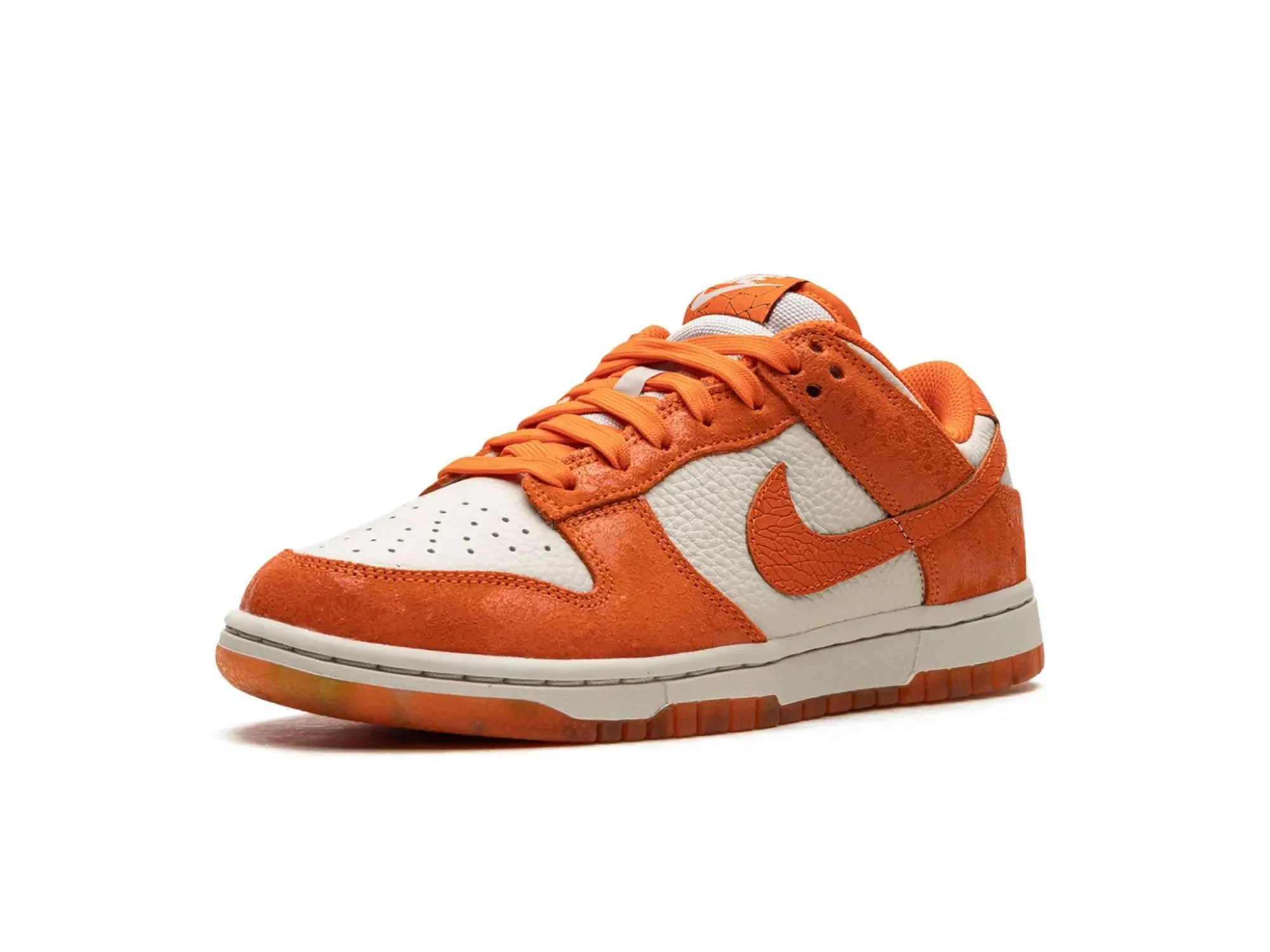 Nike Dunk Low "Cracked Orange"