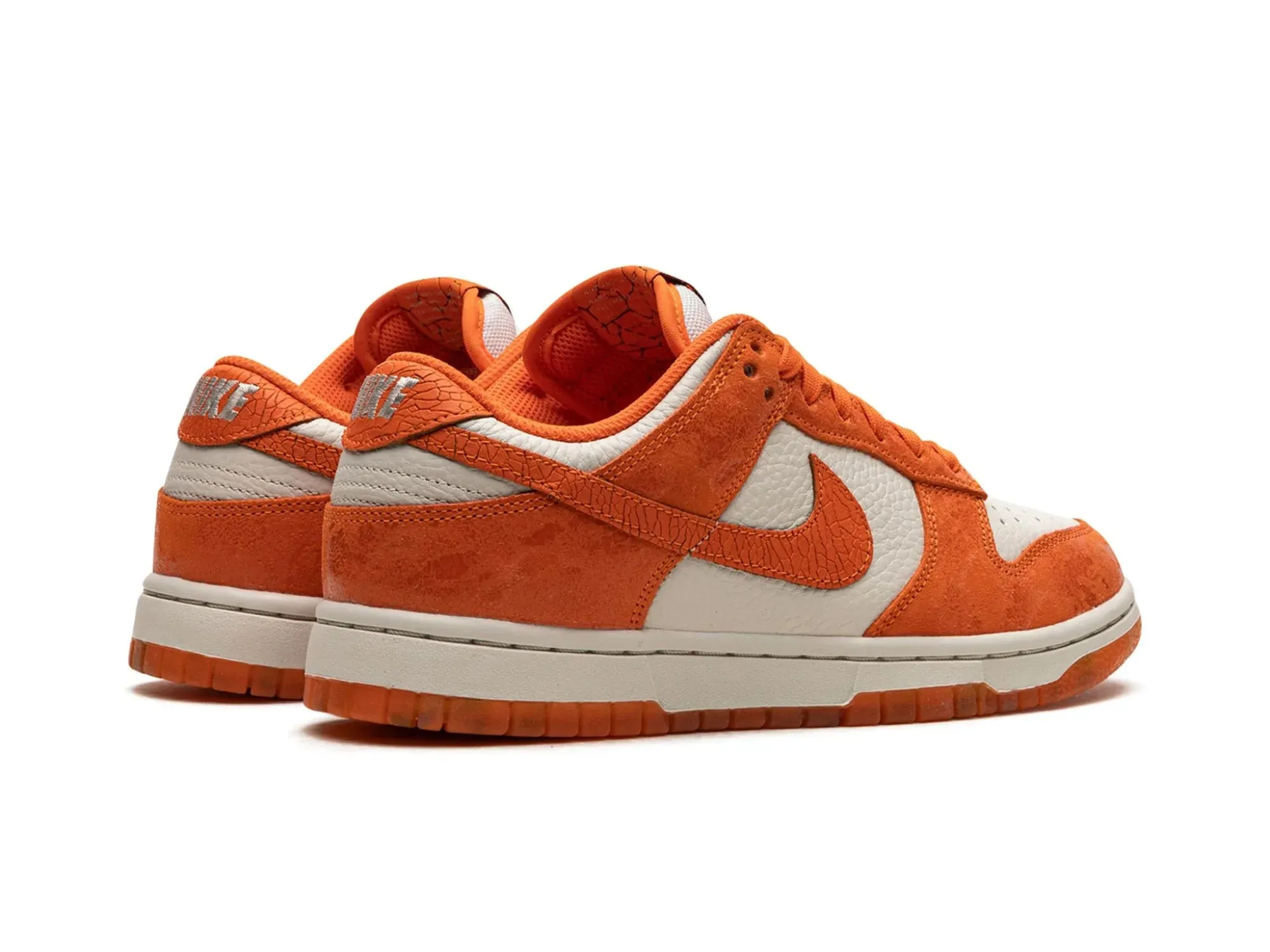 Nike Dunk Low "Cracked Orange"