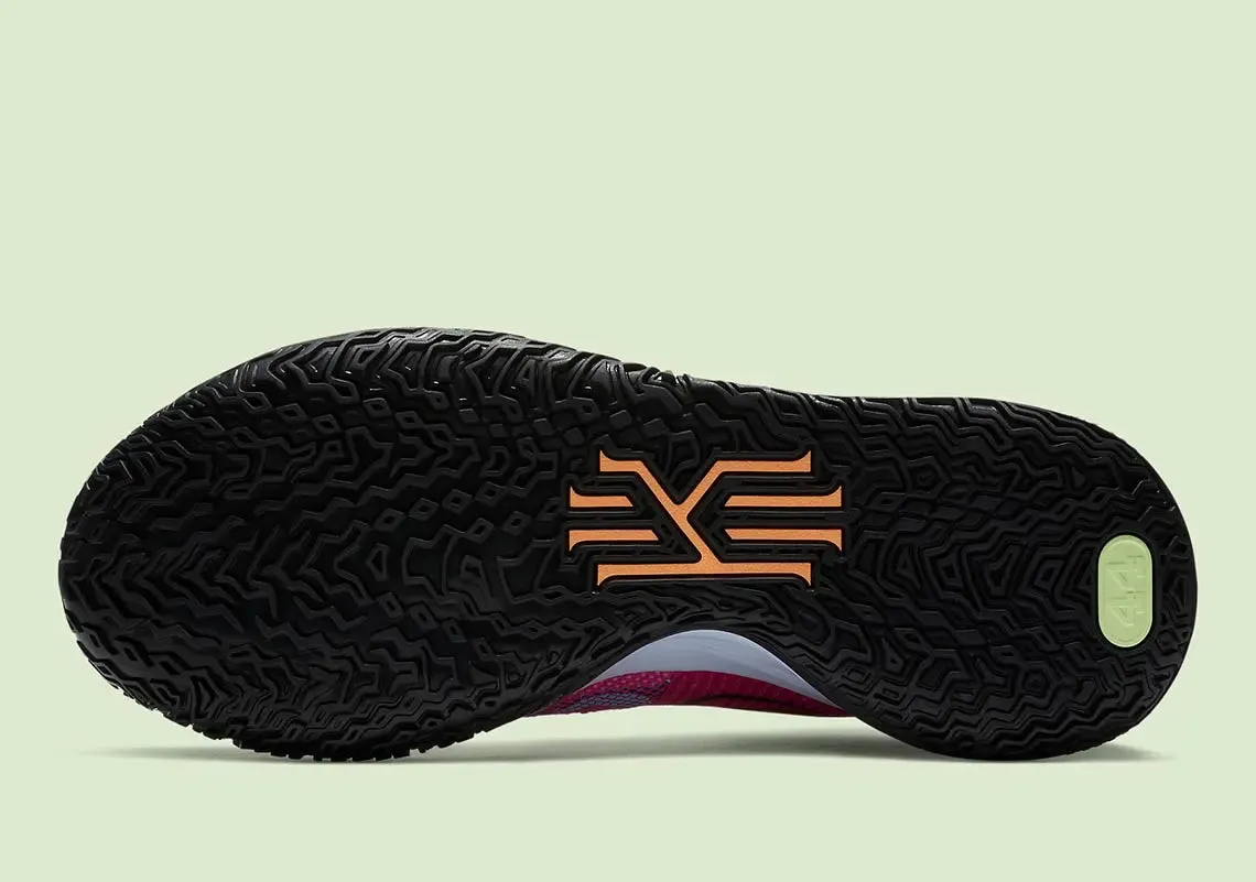 Nike Kyrie 7 Creator