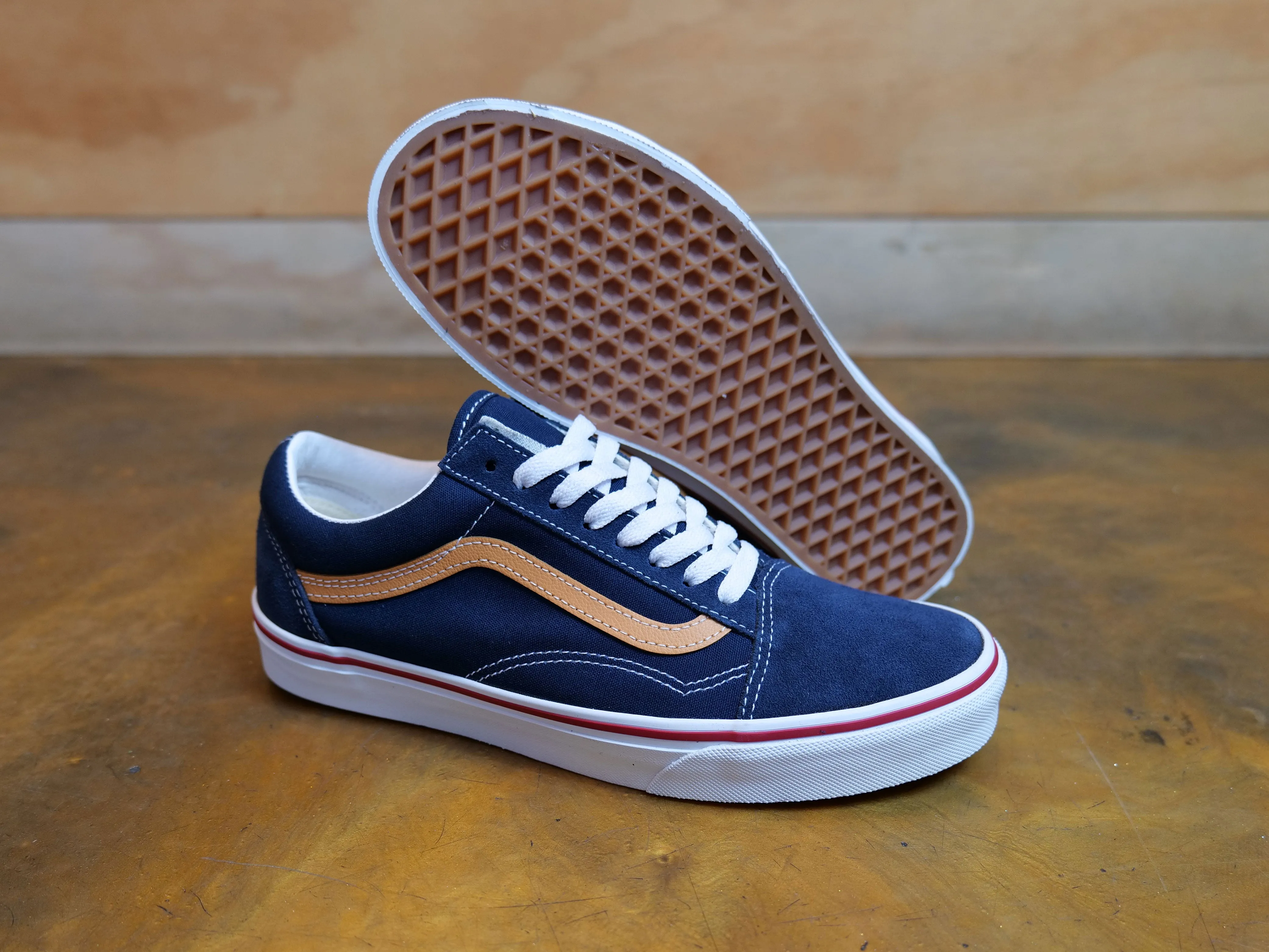 Old Skool Tri-Tone - Navy / Yellow / Red