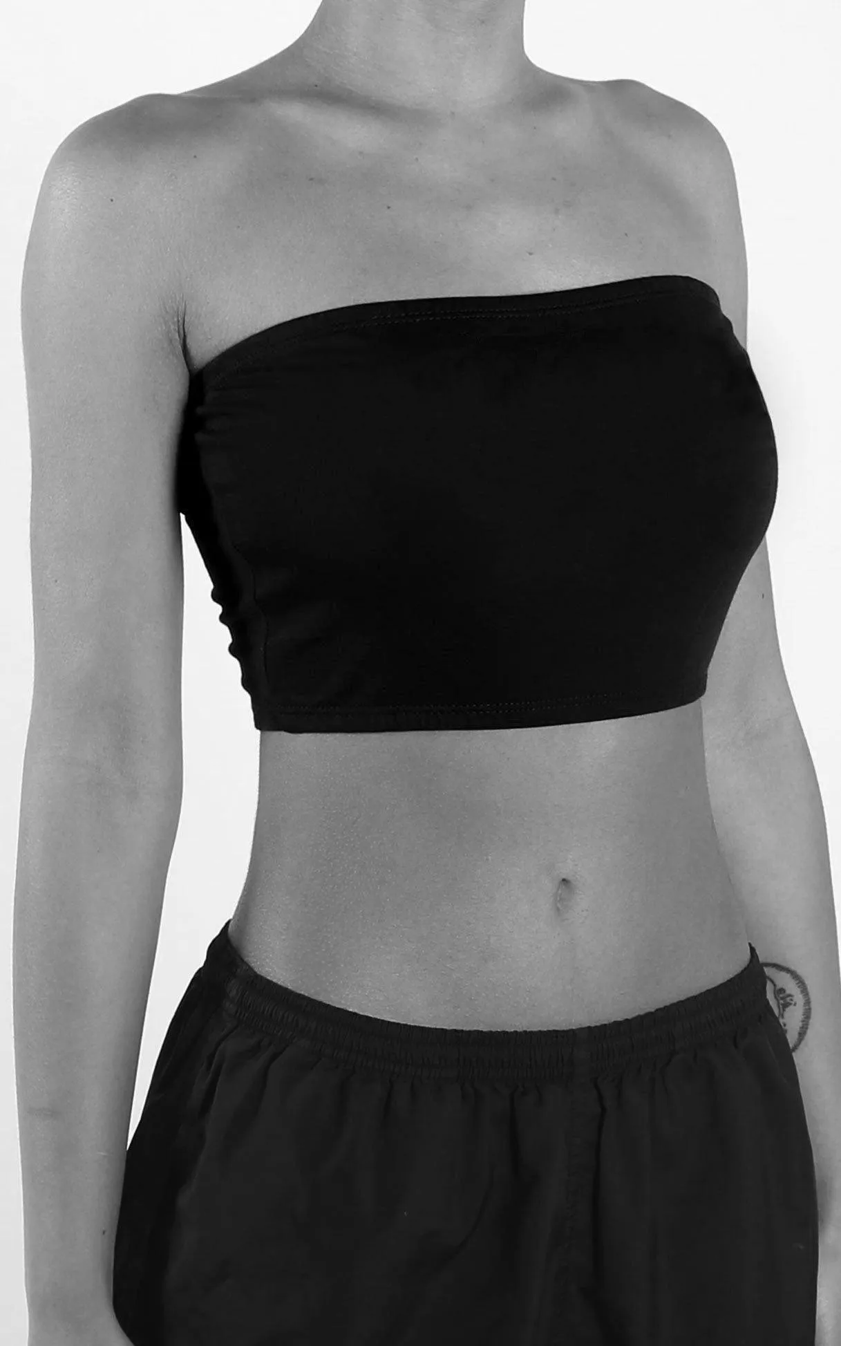 Nike High-Quality Bandeau Top in Black - Large Size