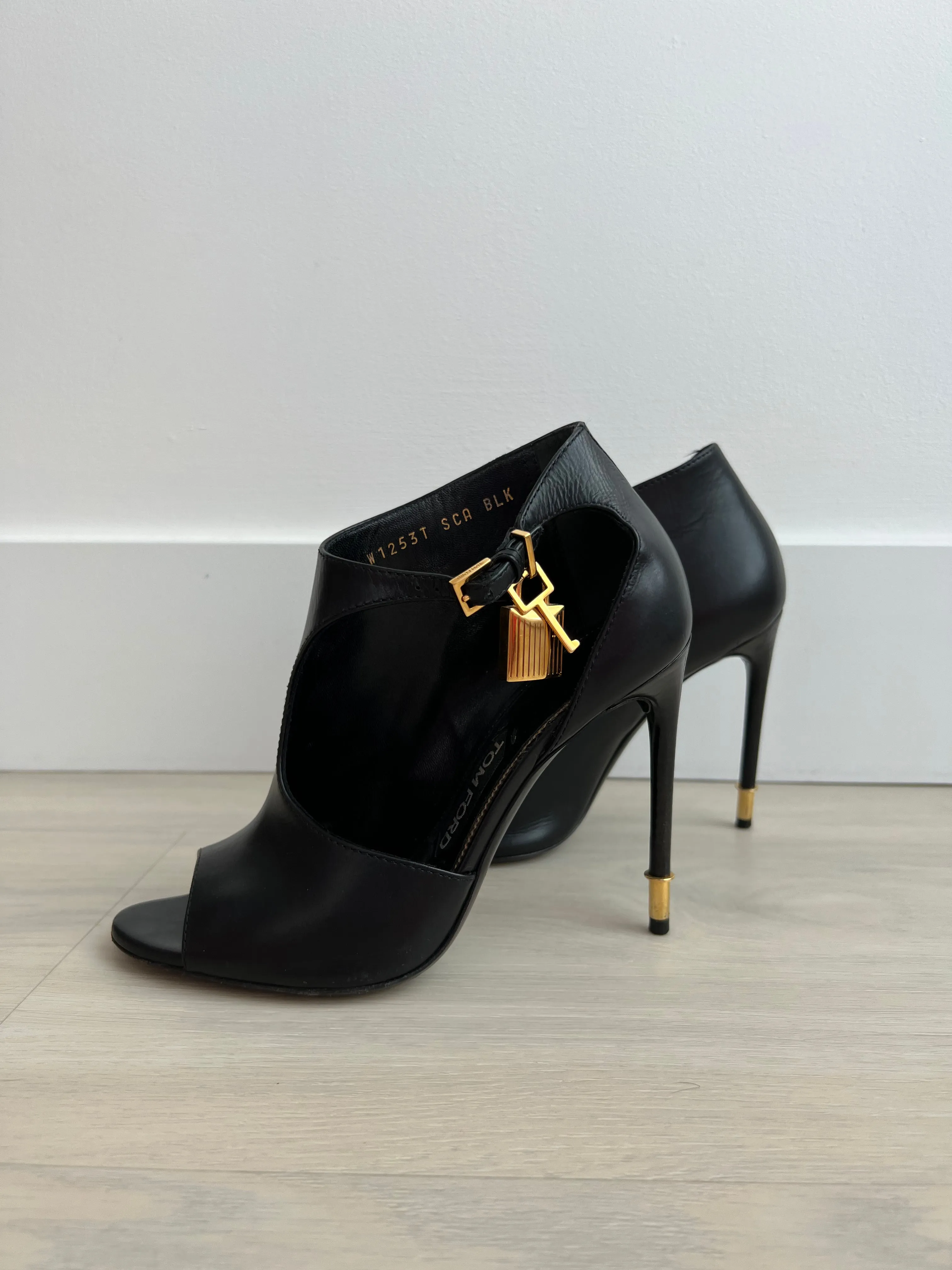 Tom Ford Padlock Heels